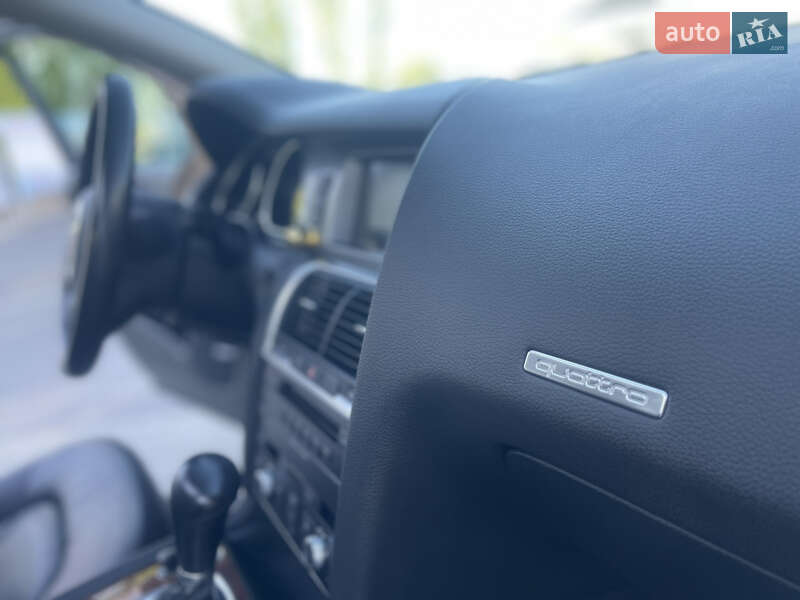 Внедорожник / Кроссовер Audi Q7 2007 в Виннице