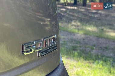 Позашляховик / Кросовер Audi Q7 2019 в 