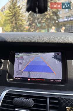 Внедорожник / Кроссовер Audi Q7 2013 в 