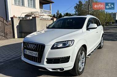 Позашляховик / Кросовер Audi Q7 2013 в 