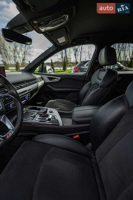 Внедорожник / Кроссовер Audi Q7 2015 в Львове