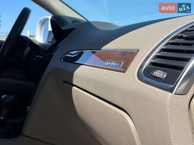 Внедорожник / Кроссовер Audi Q7 2012 в Львове