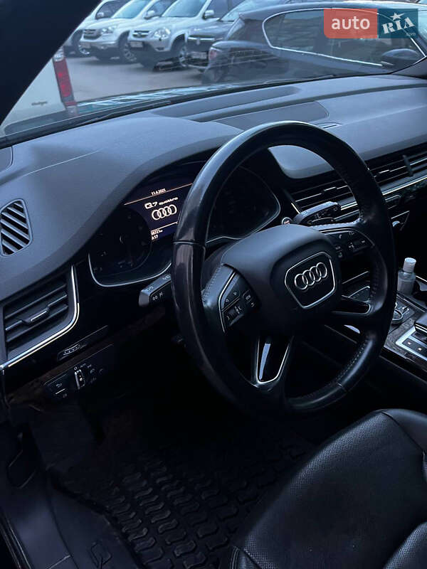 Внедорожник / Кроссовер Audi Q7 2016 в Харькове