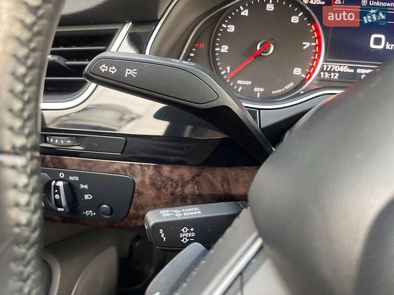 Внедорожник / Кроссовер Audi Q7 2016 в Киеве