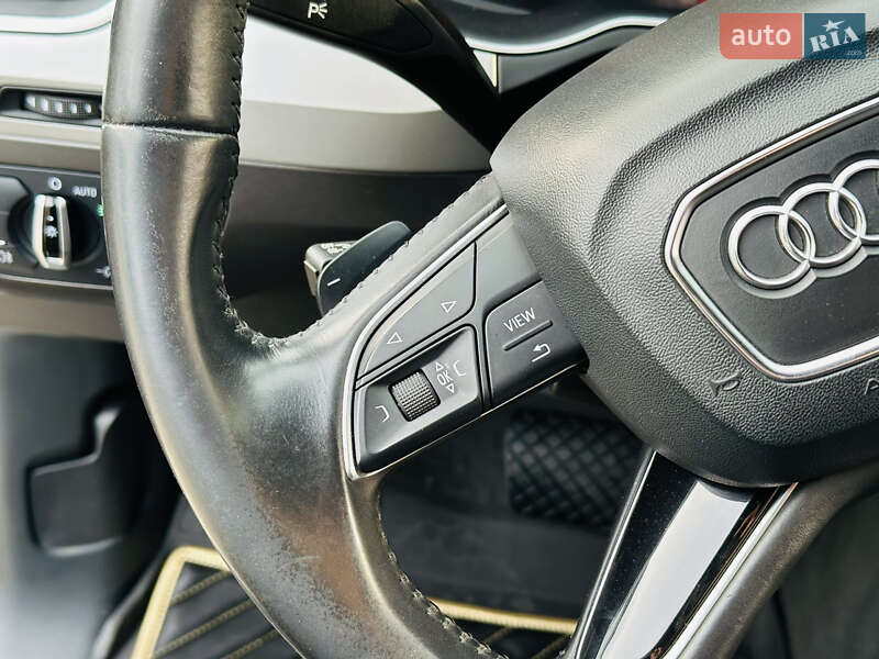 Внедорожник / Кроссовер Audi Q7 2016 в Харькове