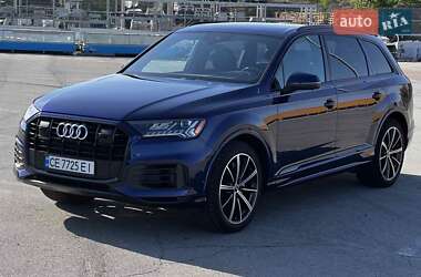 Внедорожник / Кроссовер Audi Q7 2020 в 