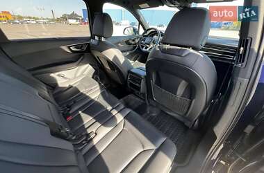 Внедорожник / Кроссовер Audi Q7 2020 в 