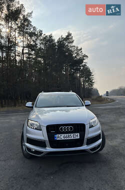 Внедорожник / Кроссовер Audi Q7 2012 в 