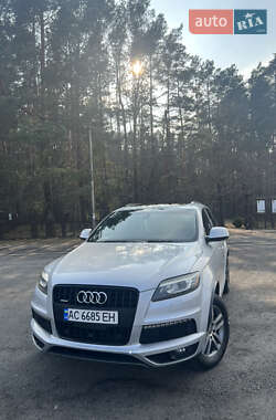 Внедорожник / Кроссовер Audi Q7 2012 в 