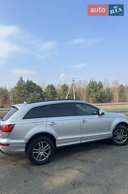 Внедорожник / Кроссовер Audi Q7 2012 в 