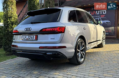 Внедорожник / Кроссовер Audi Q7 2020 в 