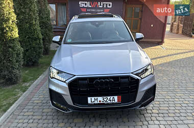 Внедорожник / Кроссовер Audi Q7 2020 в 