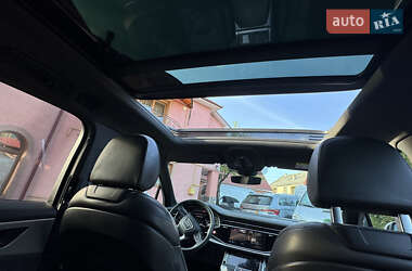Внедорожник / Кроссовер Audi Q7 2020 в 