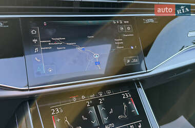 Внедорожник / Кроссовер Audi Q7 2020 в 