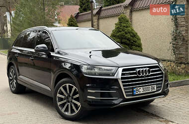 Внедорожник / Кроссовер Audi Q7 2016 в 