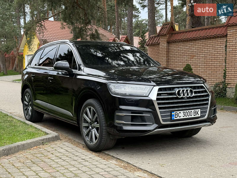Внедорожник / Кроссовер Audi Q7 2016 в Львове
