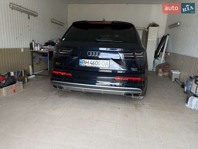 Внедорожник / Кроссовер Audi Q7 2015 в Подольске фото 6 Внедорожник / Кроссовер Audi Q7 2015 в Подольске