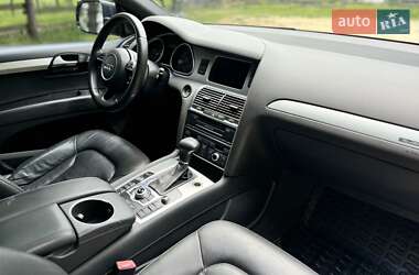 Внедорожник / Кроссовер Audi Q7 2012 в 