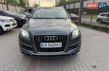 Внедорожник / Кроссовер Audi Q7 2011 в 