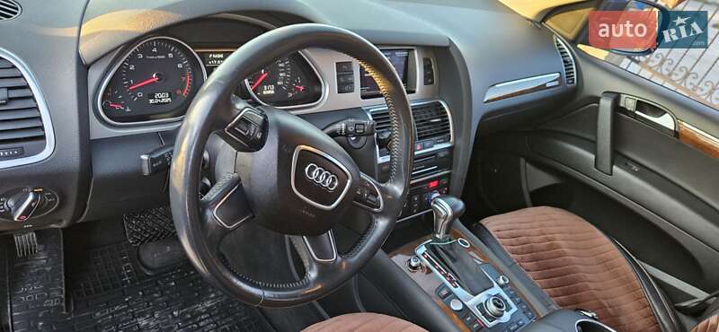 Внедорожник / Кроссовер Audi Q7 2015 в Тернополе