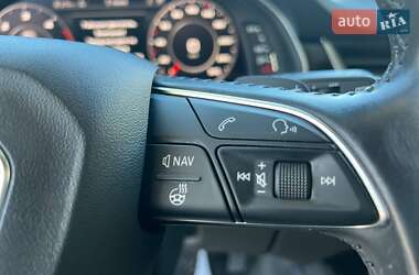 Внедорожник / Кроссовер Audi Q7 2016 в 