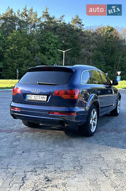 Внедорожник / Кроссовер Audi Q7 2007 в 