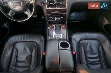 Внедорожник / Кроссовер Audi Q7 2012 в 
