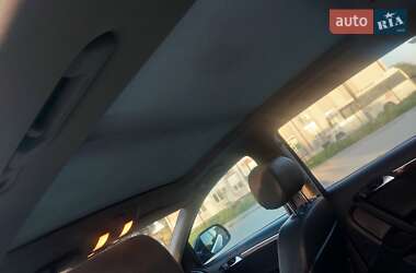 Внедорожник / Кроссовер Audi Q7 2012 в 