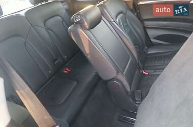 Внедорожник / Кроссовер Audi Q7 2012 в 