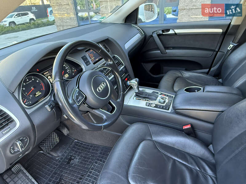 Внедорожник / Кроссовер Audi Q7 2014 в Ирпене
