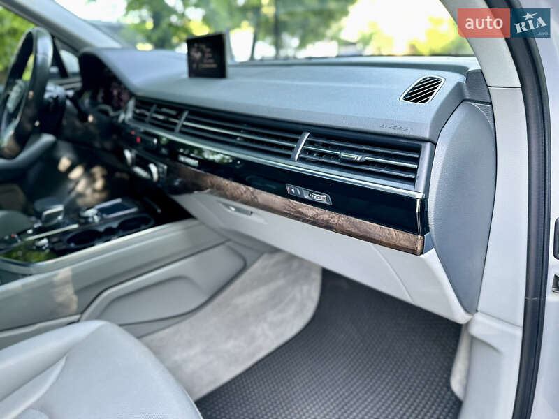 Внедорожник / Кроссовер Audi Q7 2016 в Львове фото 25 Внедорожник / Кроссовер Audi Q7 2016 в Львове