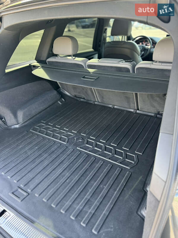 Внедорожник / Кроссовер Audi Q7 2016 в Ивано-Франковске