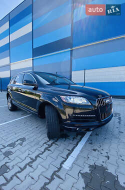 Внедорожник / Кроссовер Audi Q7 2012 в 
