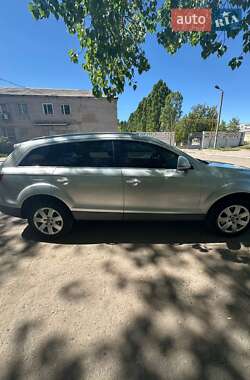 Внедорожник / Кроссовер Audi Q7 2007 в 