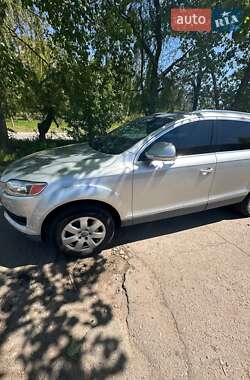 Внедорожник / Кроссовер Audi Q7 2007 в 