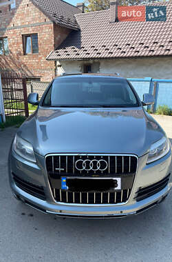 Позашляховик / Кросовер Audi Q7 2007 в Чернівцях