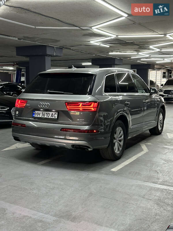 Позашляховик / Кросовер Audi Q7 2016 в Одесі