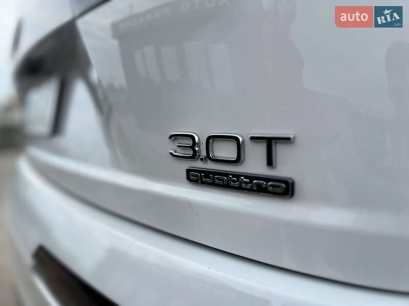 Внедорожник / Кроссовер Audi Q7 2017 в Луцке