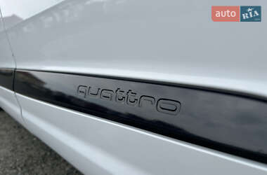 Позашляховик / Кросовер Audi Q7 2017 в 