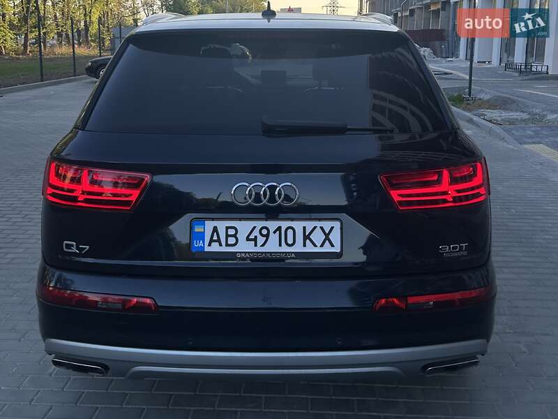 Внедорожник / Кроссовер Audi Q7 2016 в Виннице