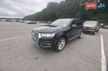 Позашляховик / Кросовер Audi Q7 2016 в 