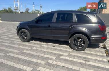 Внедорожник / Кроссовер Audi Q7 2014 в 