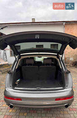 Внедорожник / Кроссовер Audi Q7 2011 в Вижнице