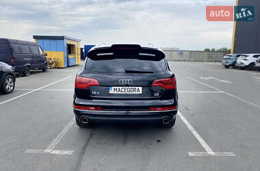 Внедорожник / Кроссовер Audi Q7 2014 в 