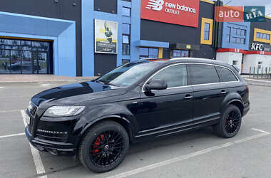 Внедорожник / Кроссовер Audi Q7 2014 в 