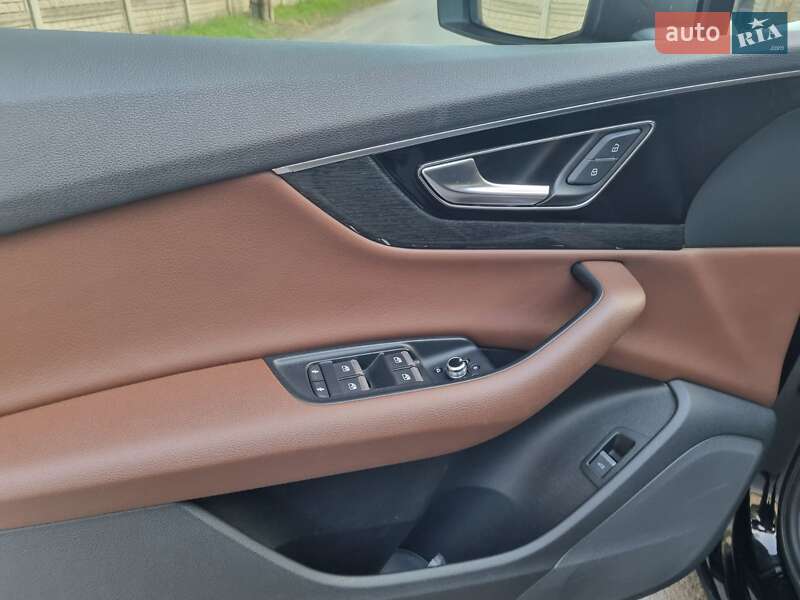 Внедорожник / Кроссовер Audi Q7 2016 в Виннице