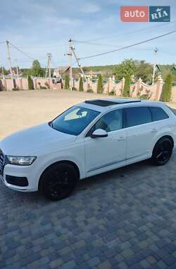 Внедорожник / Кроссовер Audi Q7 2016 в Черновцах
