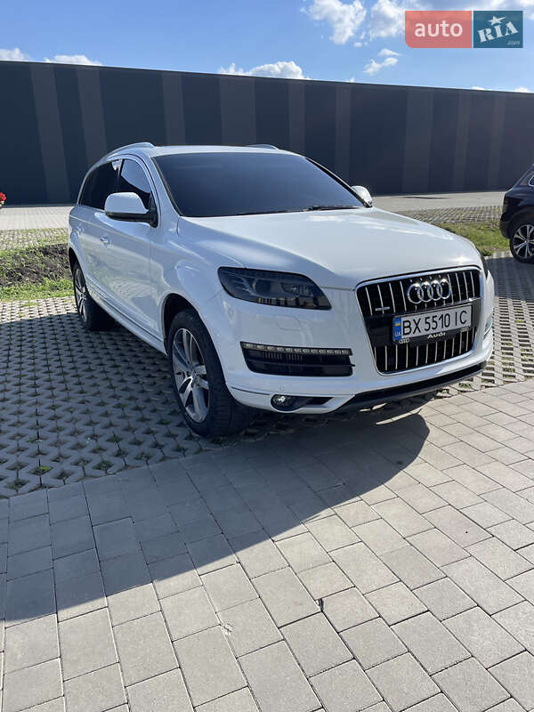 Внедорожник / Кроссовер Audi Q7 2013 в Хмельницком