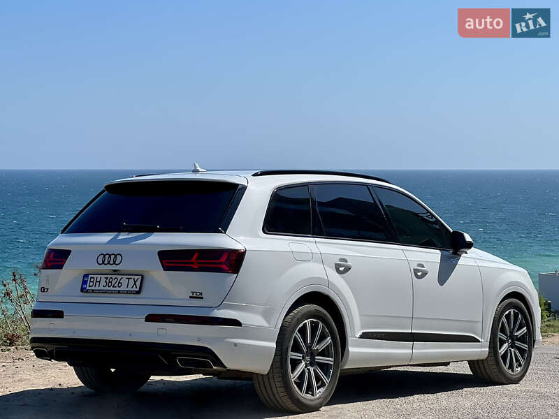 Внедорожник / Кроссовер Audi Q7 2016 в Одессе фото 7 Внедорожник / Кроссовер Audi Q7 2016 в Одессе