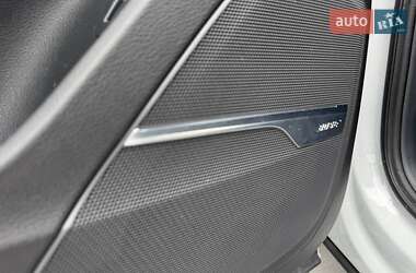 Внедорожник / Кроссовер Audi Q7 2017 в 